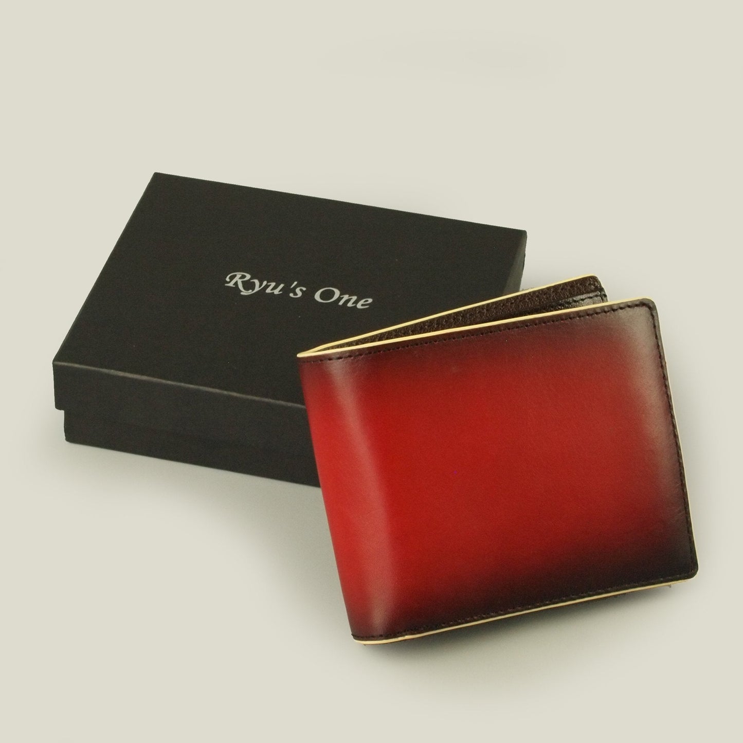 【残りわずか】二つ折り財布/海外製/牛革/厚め/カード入れ多/レッド/赤色/154003【売り切れ御免】