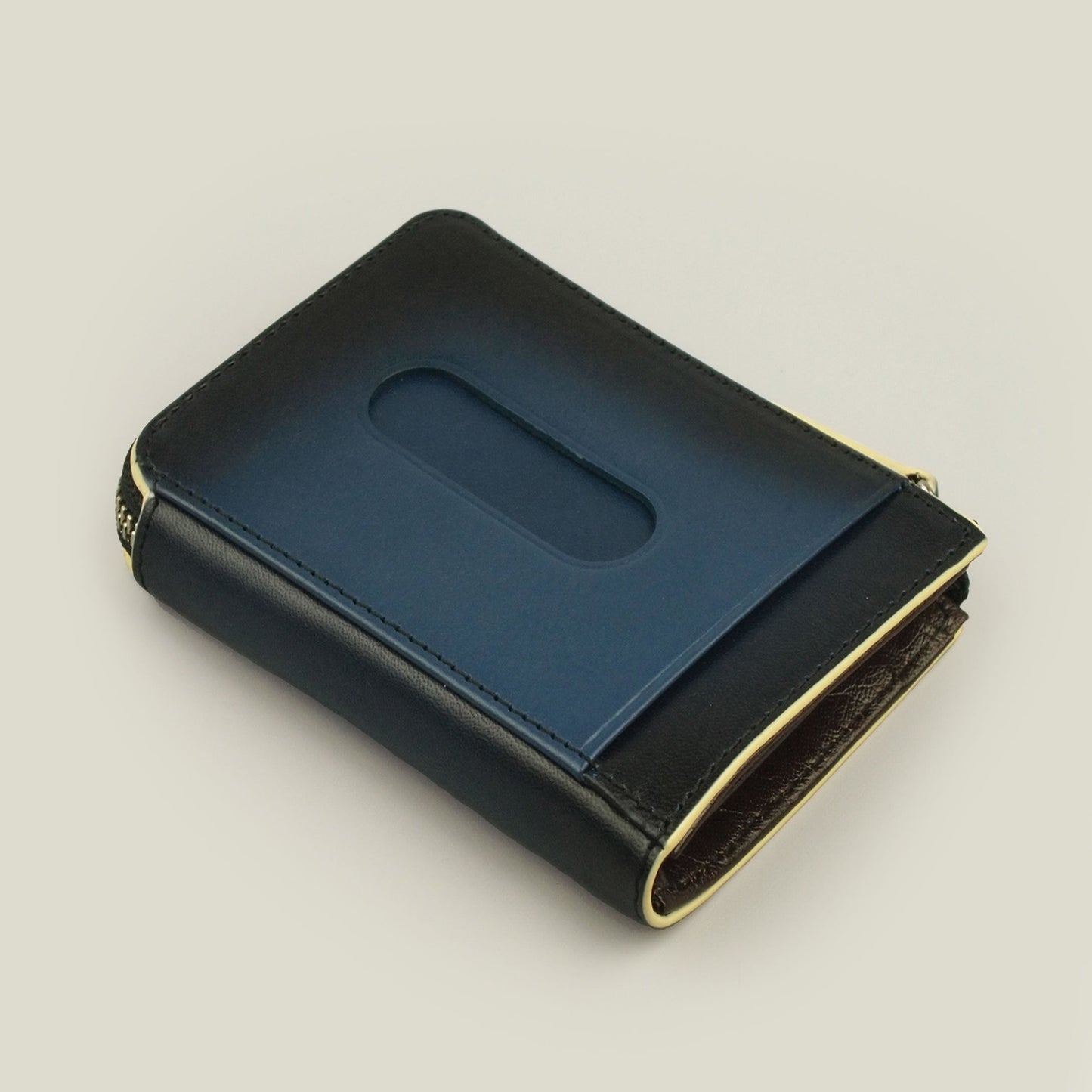 【訳アリ品】海外製／牛革／レザー／小銭入れ／コインケース／カードホルダー／箱入り／ネイビー／紺色／154002