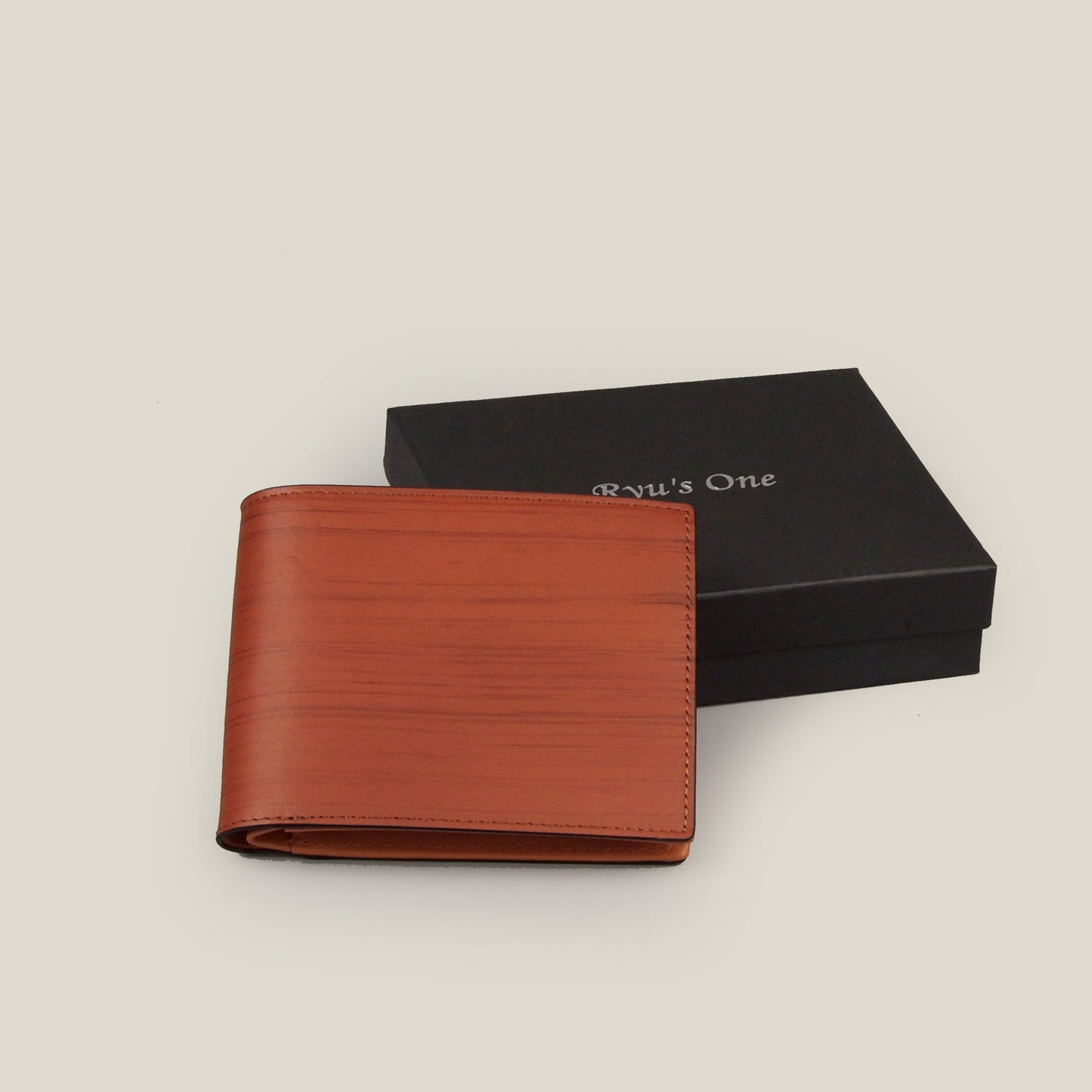海外製／木目調／牛革／レザー／二つ折財布／小銭BOX式／箱入り／154039／／WD